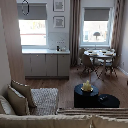 Kaszmir 3 Apartment *